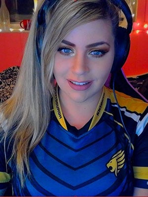 Taryn Lazarus Esports