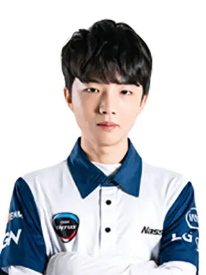 mickey OGN Entus Ace